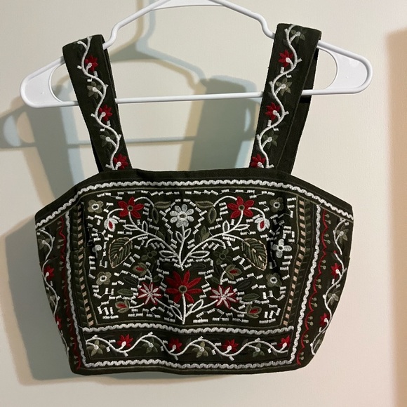 ALYA brand embroidered bra top in forest green. Size small. - Picture 7 of 7